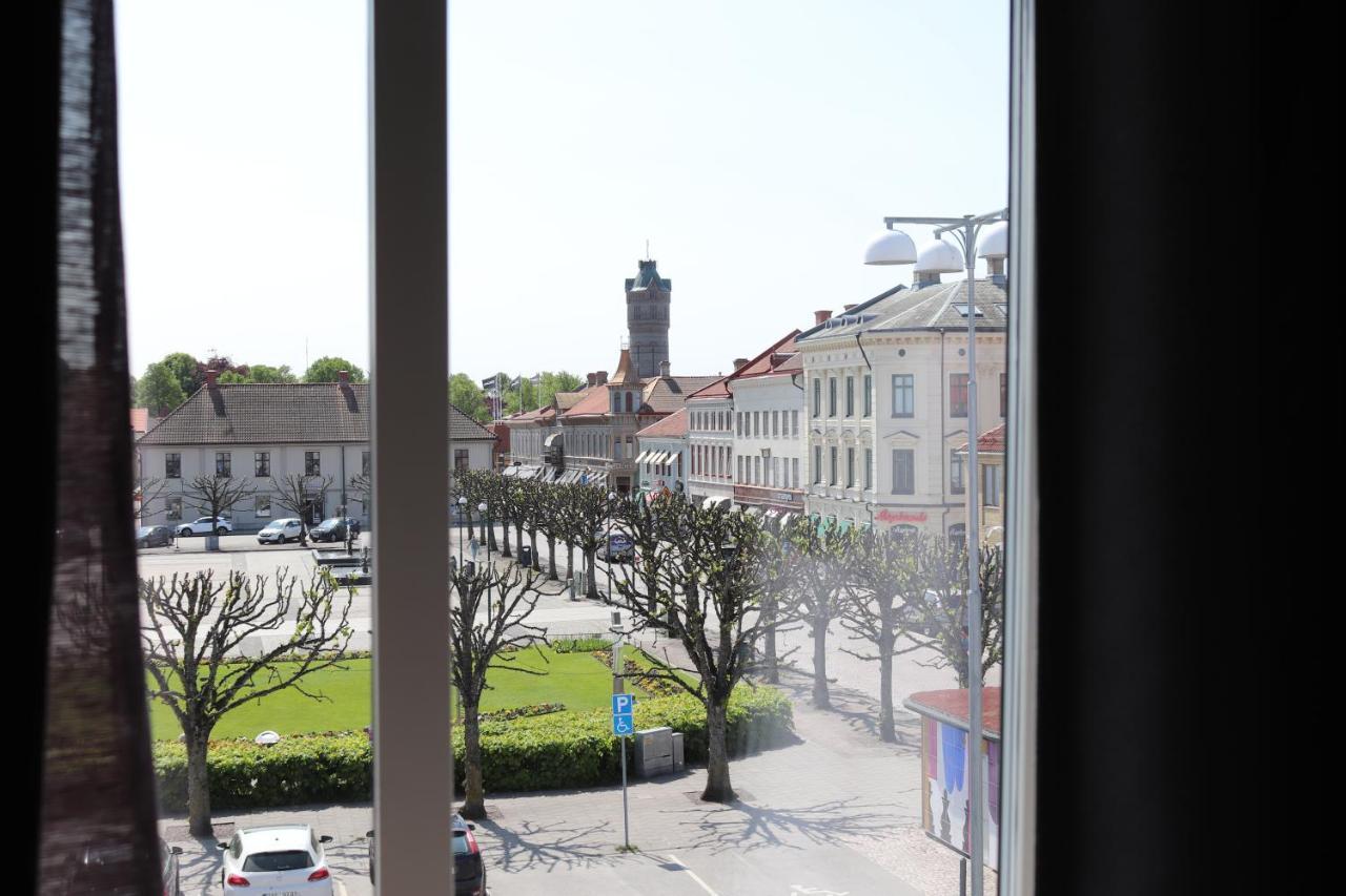 Hotell Radhuset Lidkoping Luaran gambar