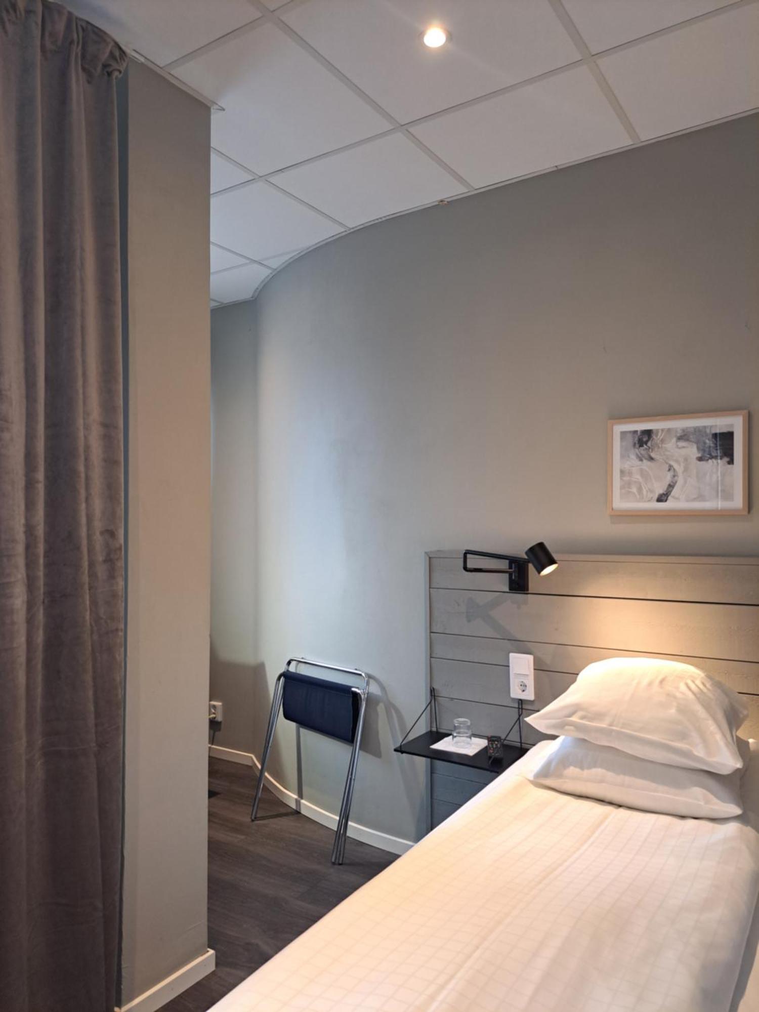 Hotell Radhuset Lidkoping Luaran gambar