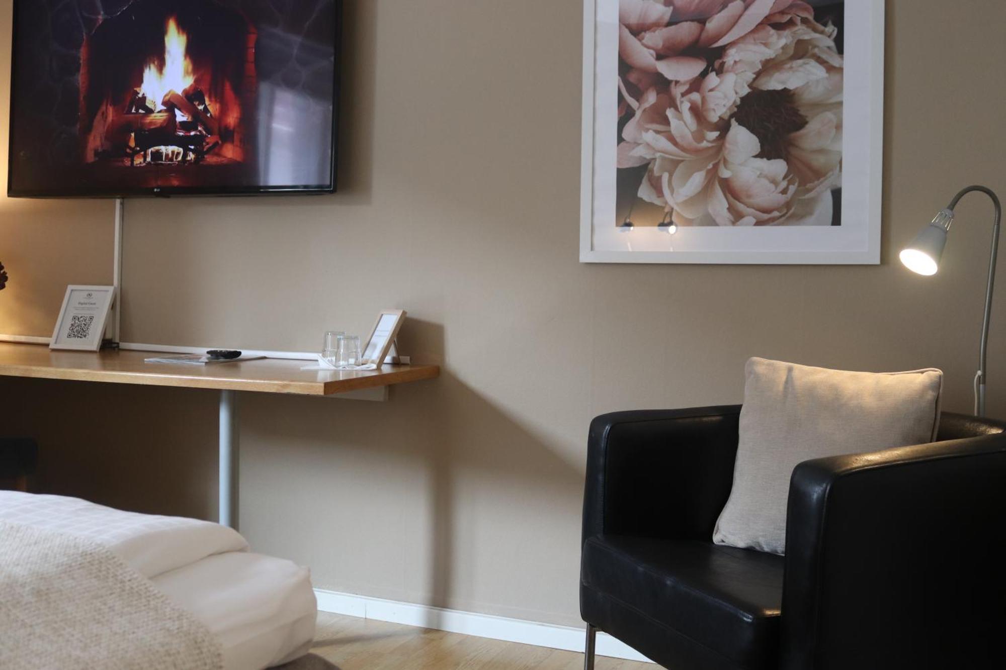 Hotell Radhuset Lidkoping Luaran gambar
