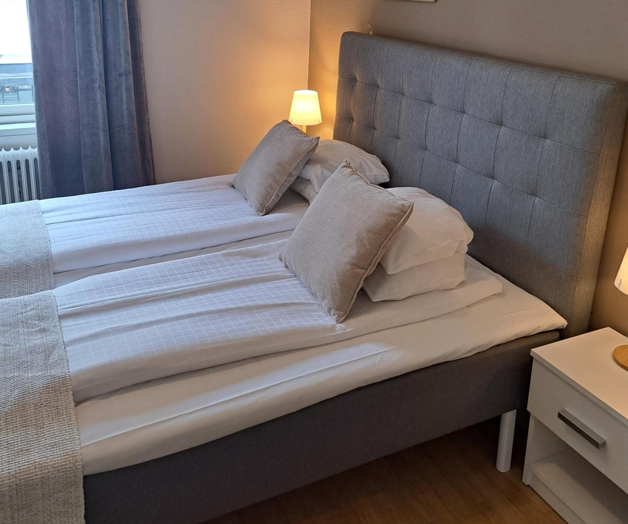Hotell Radhuset Lidkoping Luaran gambar