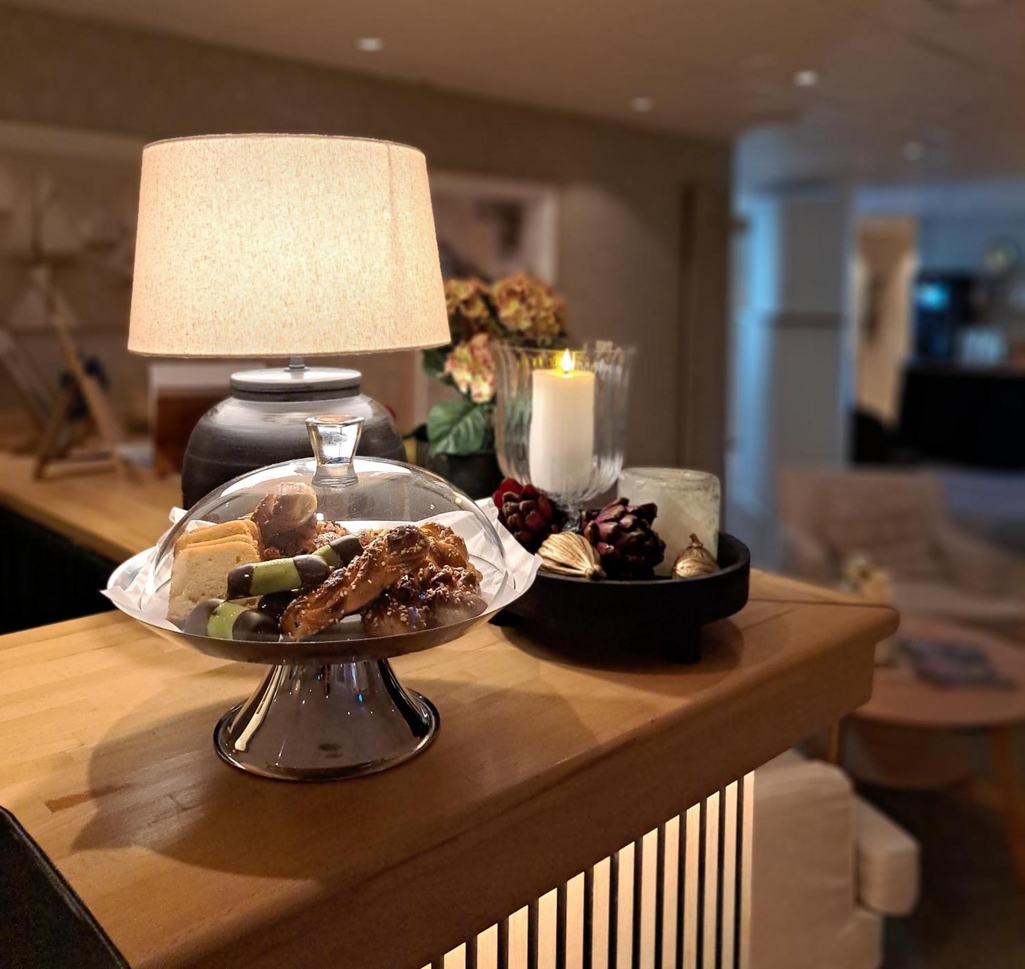 Hotell Radhuset Lidkoping Luaran gambar